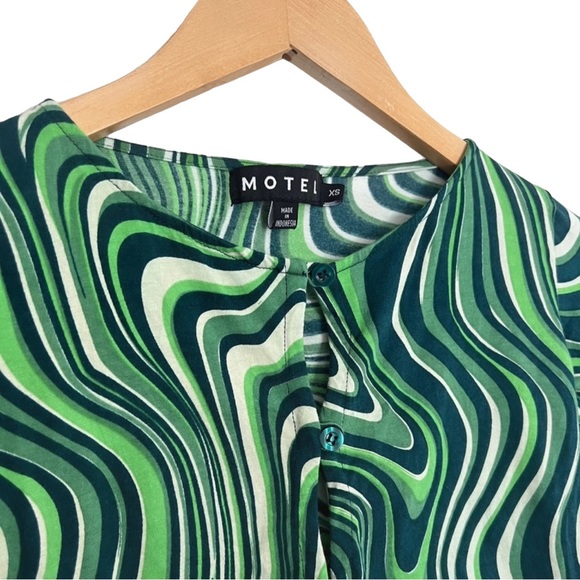 MOTEL ROCKS Size XS Green Print Crop Top - Picture 2 of 3